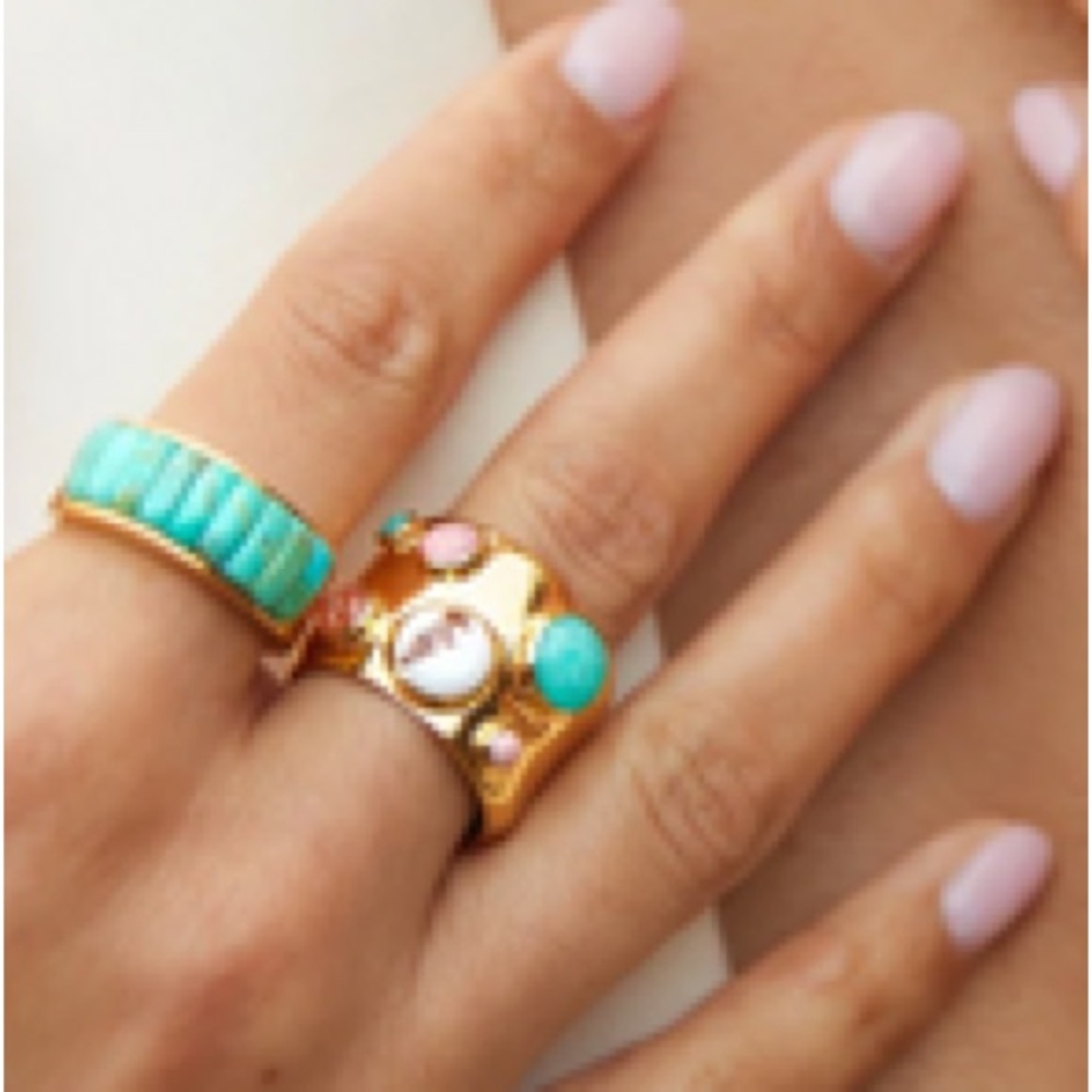 ANNA BECK WAVY MULTI-STONE RING ~ GOLD💖